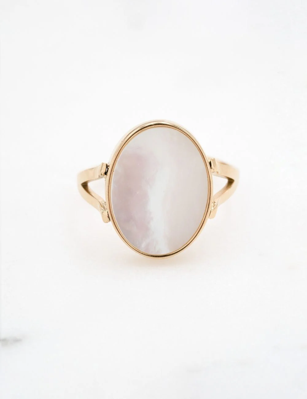   Buy-New-Oval-Ring-UK,Paris