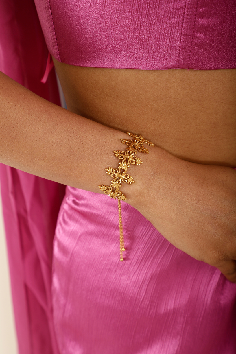 Buy-Online-Design-Rania-Cuff-Bracelet-Uk,Spain