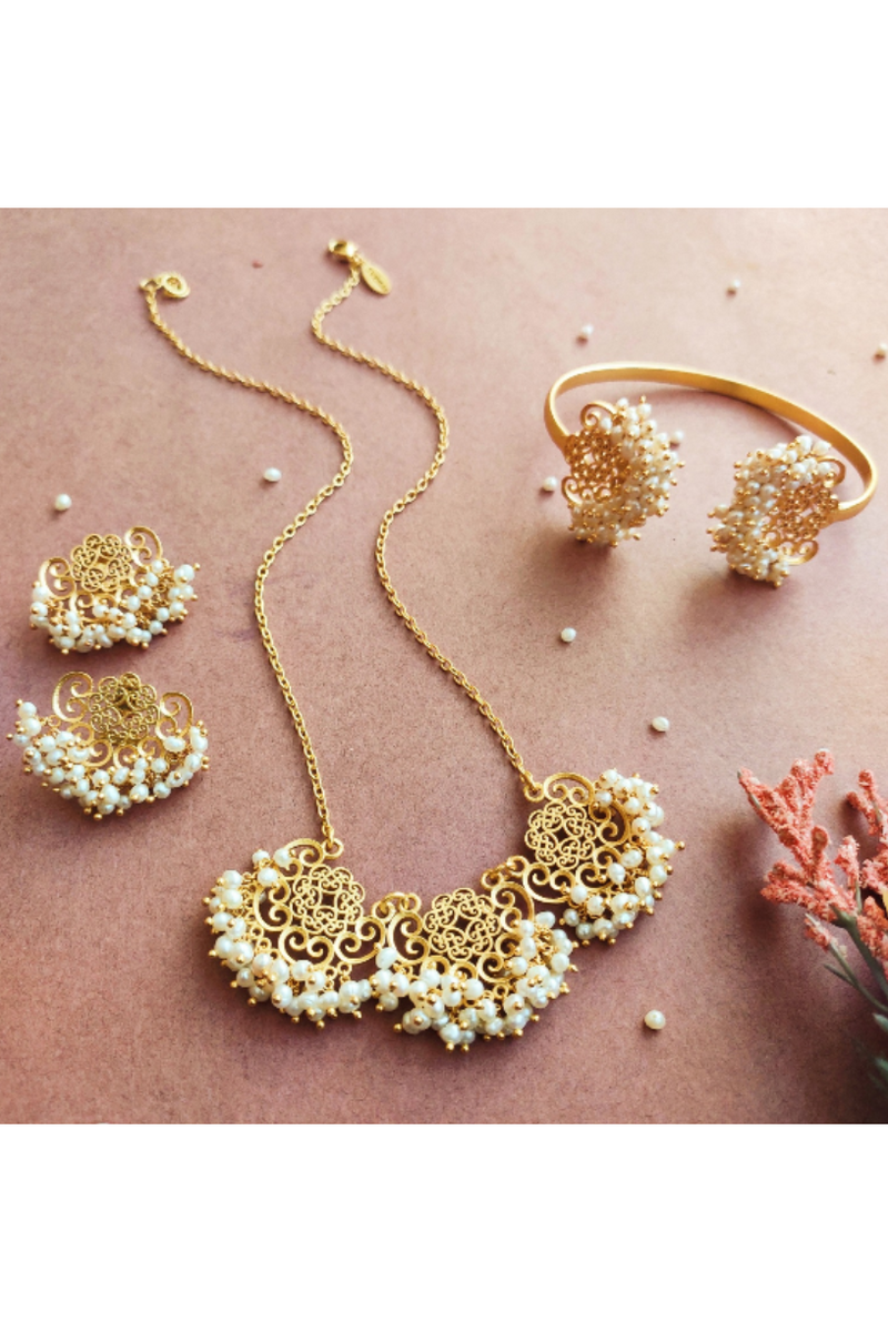 Filigree Pearl Necklace - Melrosia - UK - USA