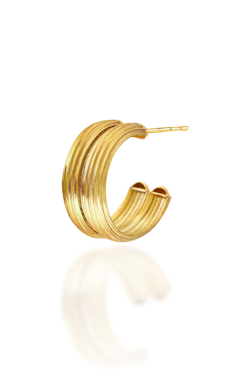 Everyday jewelry, Statement Hoops, UK USA jewelry, contemporary jewelry 