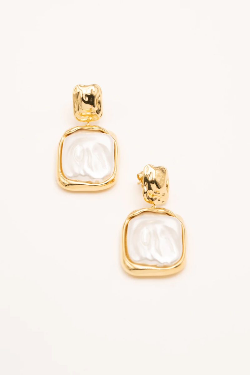 Hammered Pearl Earrings-Melrosia,Uk,USA
