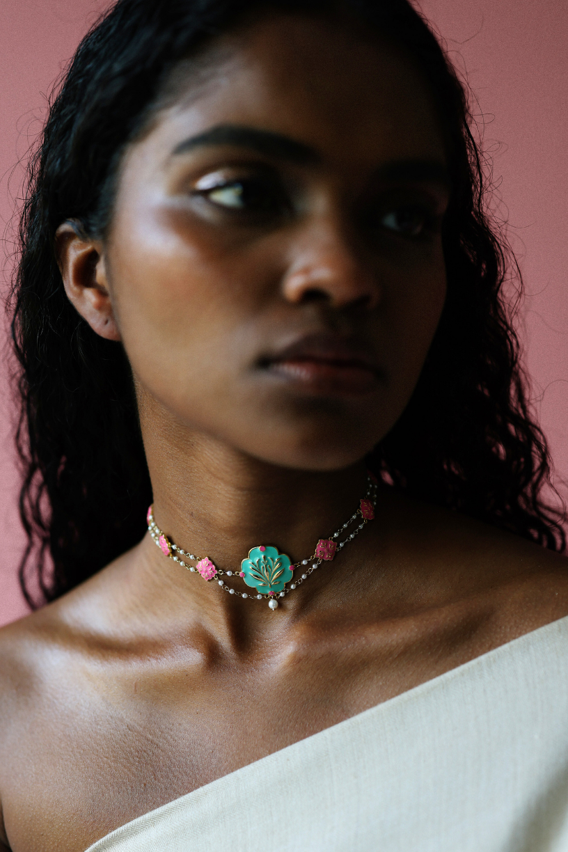 Mosaic Pearl Choker