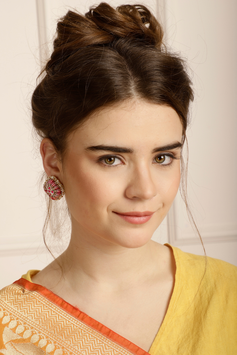 Buy-Online-Latest-Square-Embroidered-Studs-UK,France