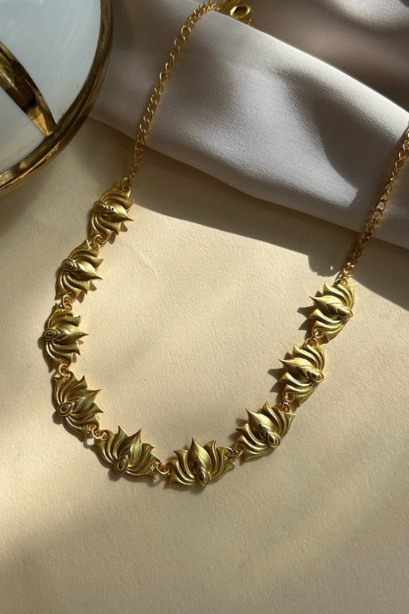 Tranquil Lotus Choker Necklace Top - Melrosia - UK - USA