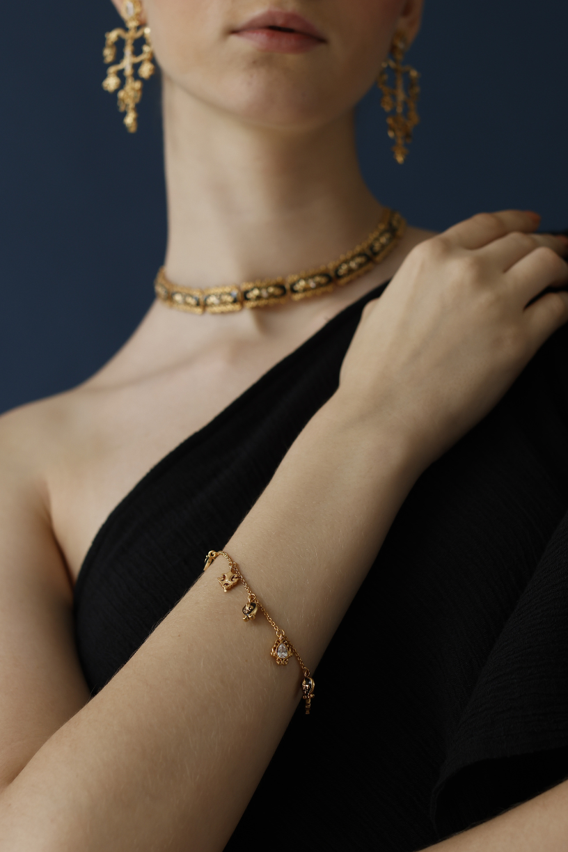 Bracelet with baroque charms-Studio Melrosia