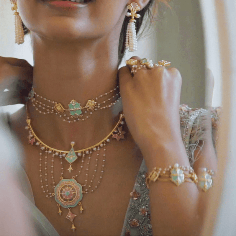The Jewel Jar Shaya Bracelets & Bangles Delicate Pearl Enamel Bracelet Floral Statement earrings 