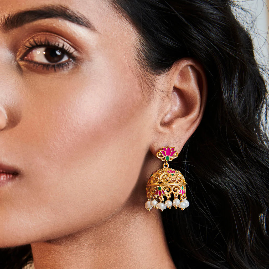 Gold Jhumka Earrings with Freshwater Pearls – Ninaouity