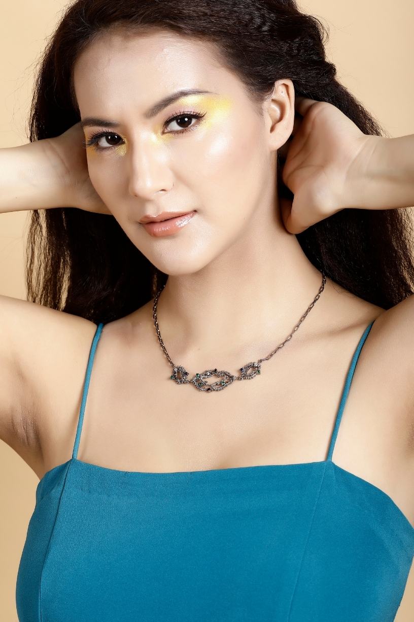 Textured Motif Necklace Silver- Studio melrosia- Canada- Vancouver