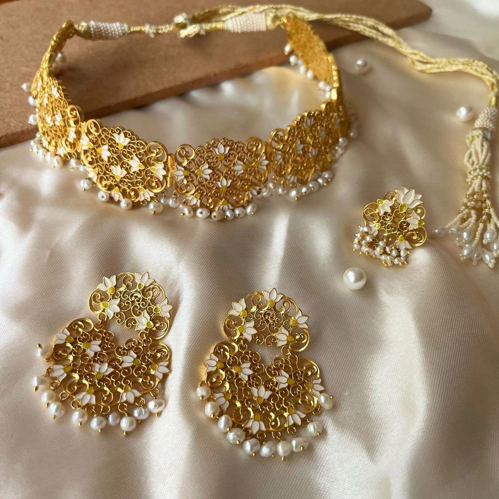 Serene Lace Choker- Melrosia-UK-USA