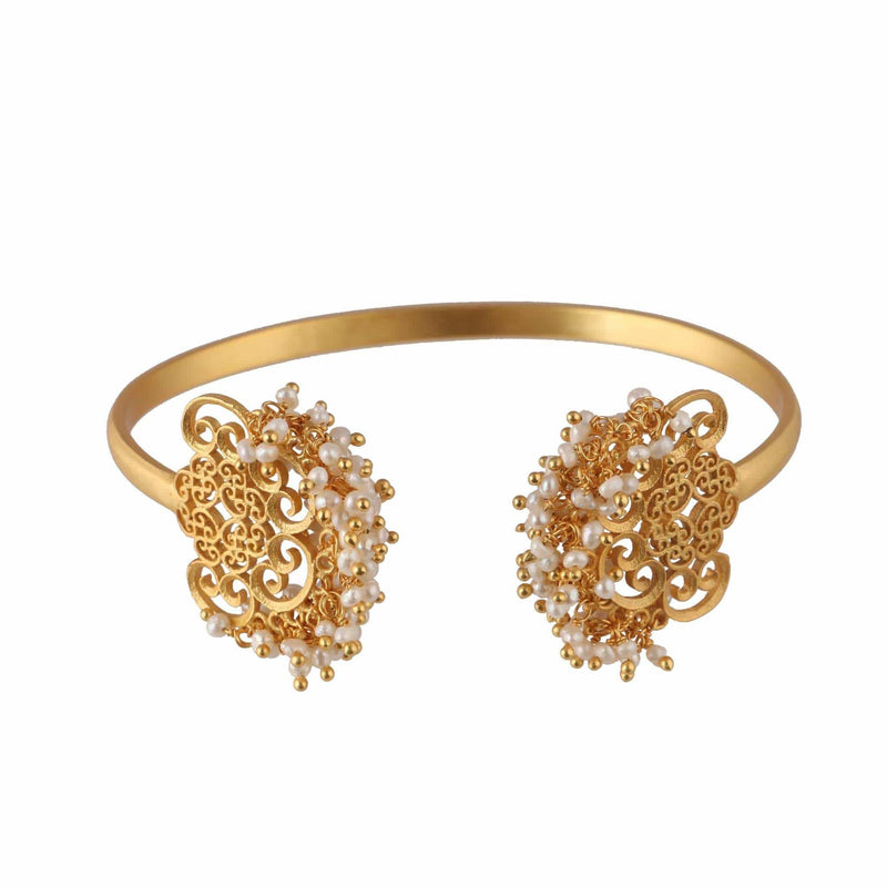 The Jewel Jar Zariin Bracelets & Bangles Delicate pearl cuff bracelet